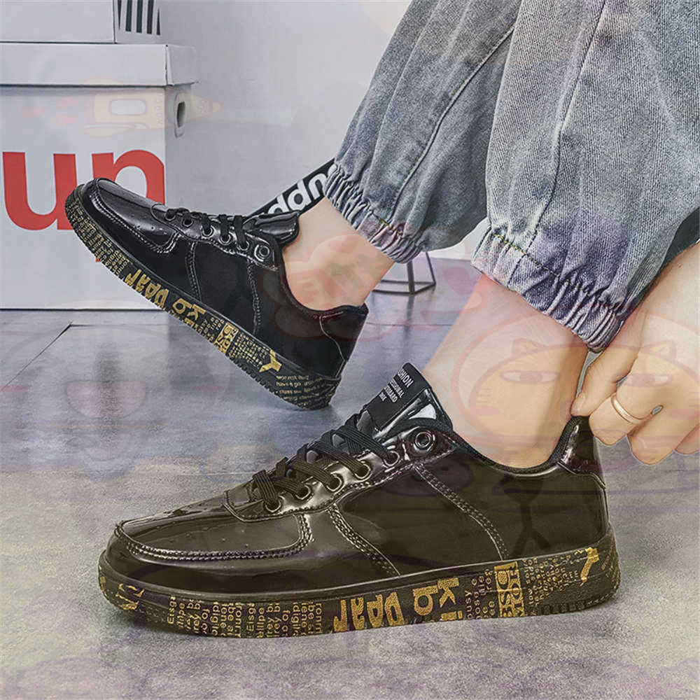 Round Foot Size 45 Sneakers Wh - Men'S Accessories Uk ulasan dan harga